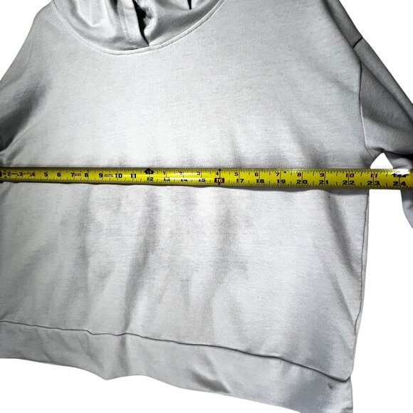 Floral Embroidered White Sweatshirt Hoodie Design on Back Sleeves Almost Famous - Picture 12 of 12